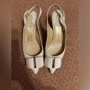Salvatore Ferragamo shoes size 5B